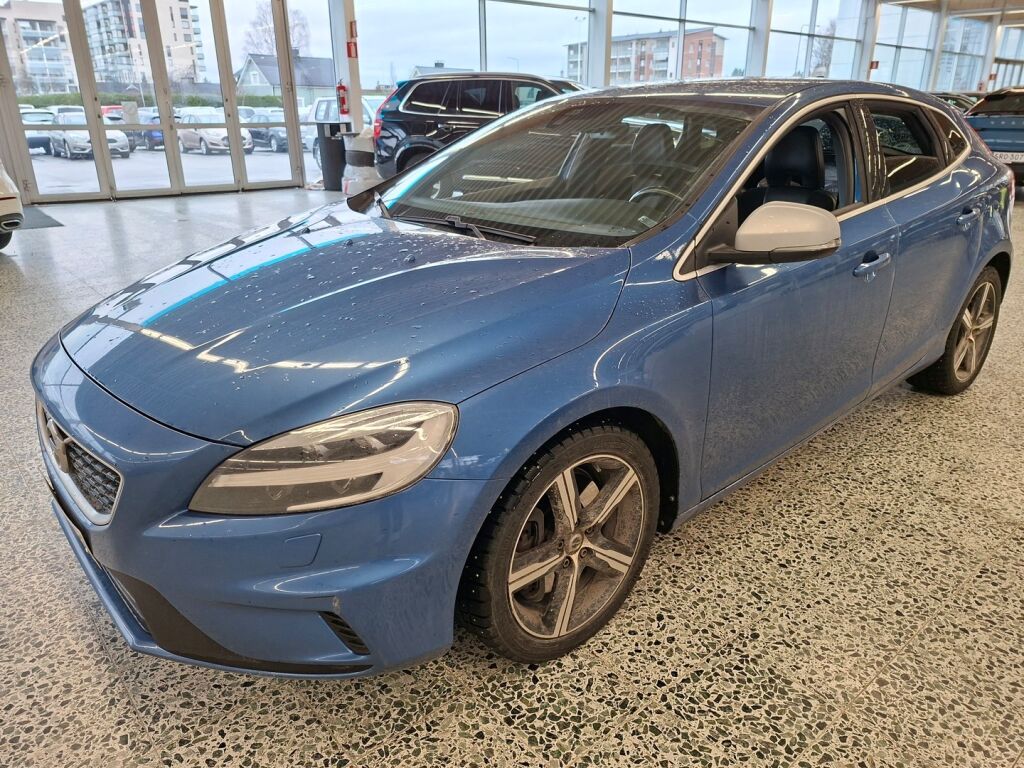 Volvo V40 2017 Sininen