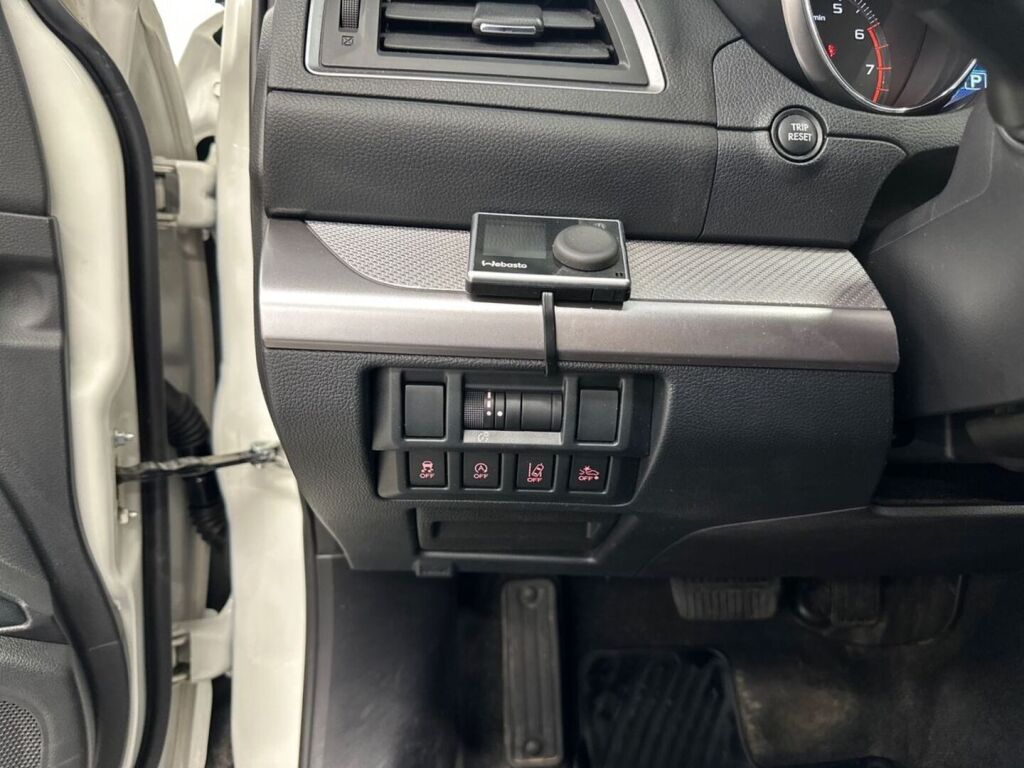 Subaru Outback 2016 Valkoinen