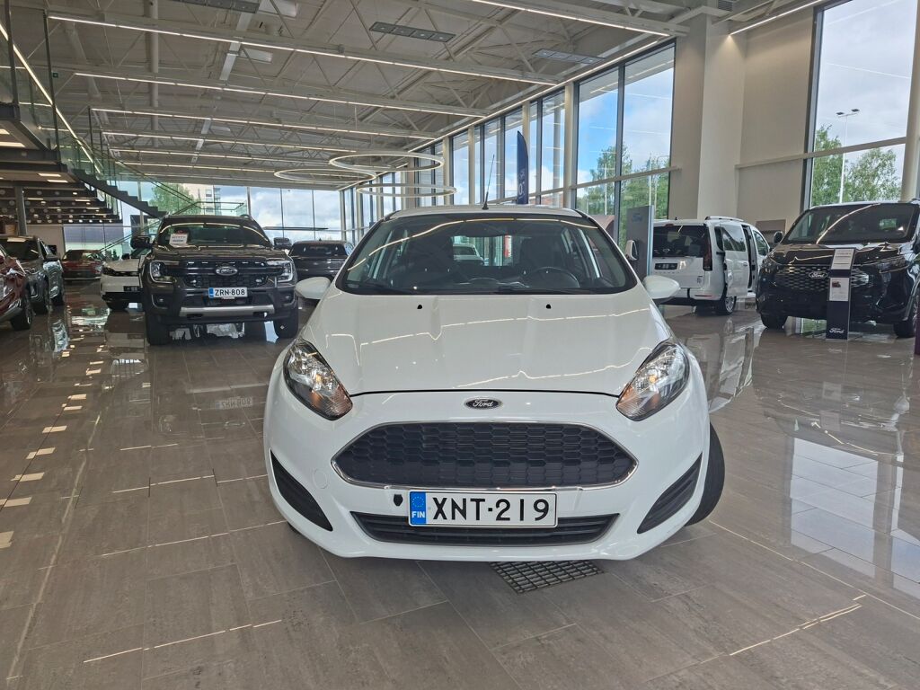Ford Fiesta 2017 Valkoinen