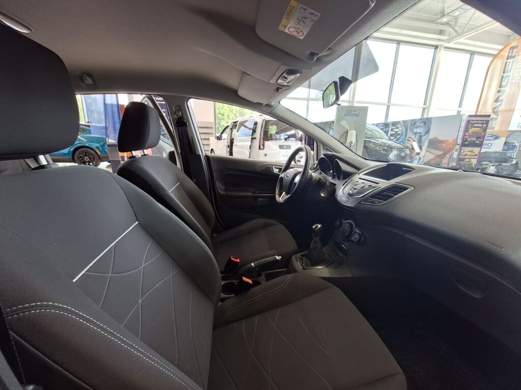 Ford Fiesta 2017 Valkoinen