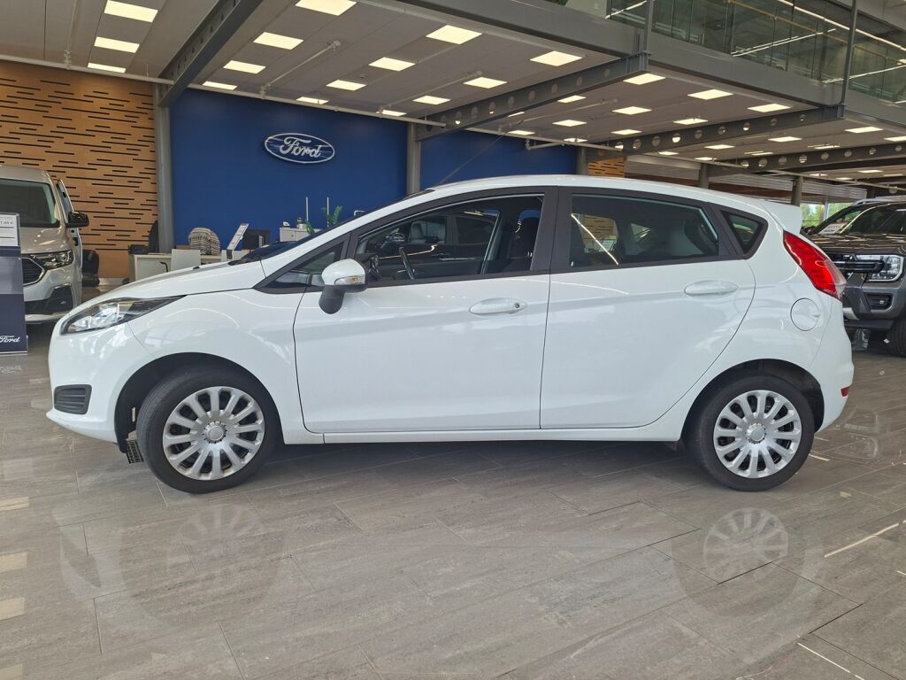 Ford Fiesta 2017 Valkoinen
