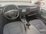 Toyota Corolla 2016 Punainen