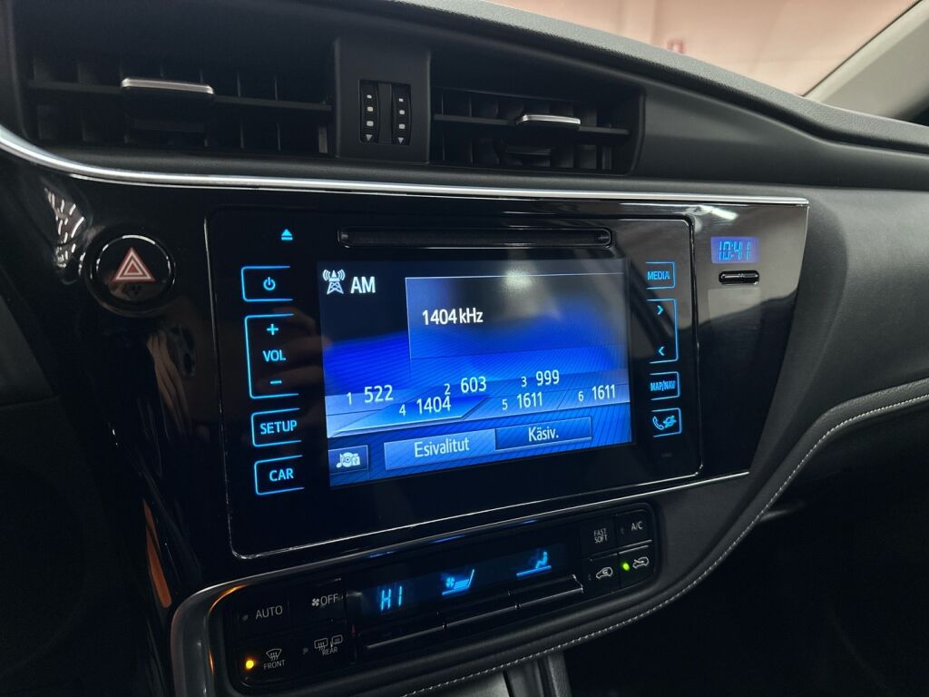 Toyota Auris 2016 Harmaa