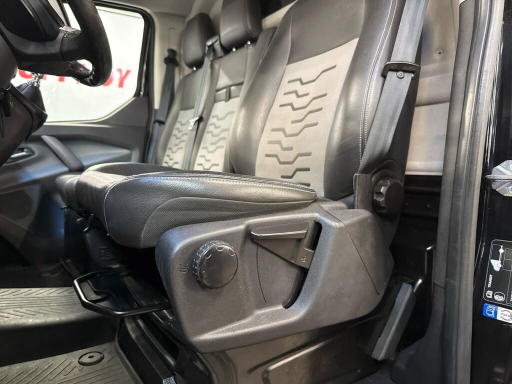 Ford Transit Custom 2016 Musta