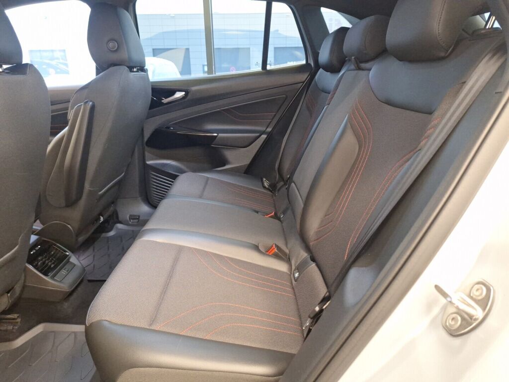 Volkswagen ID.4 2023 
