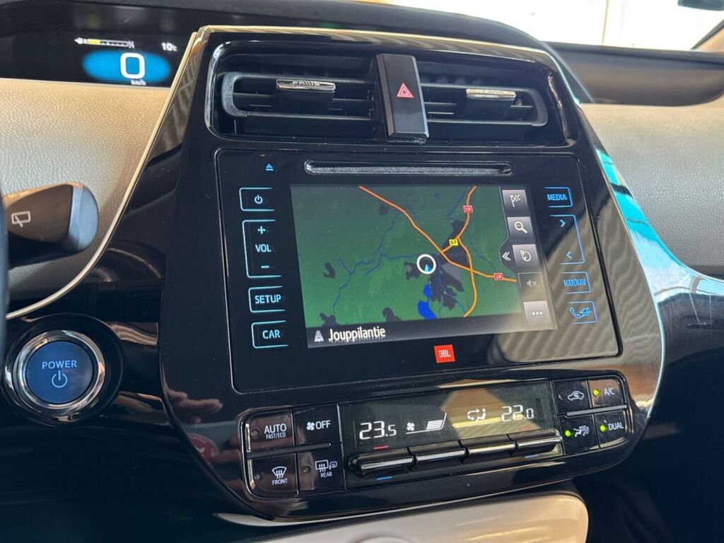 Toyota Prius 2016 Valkoinen