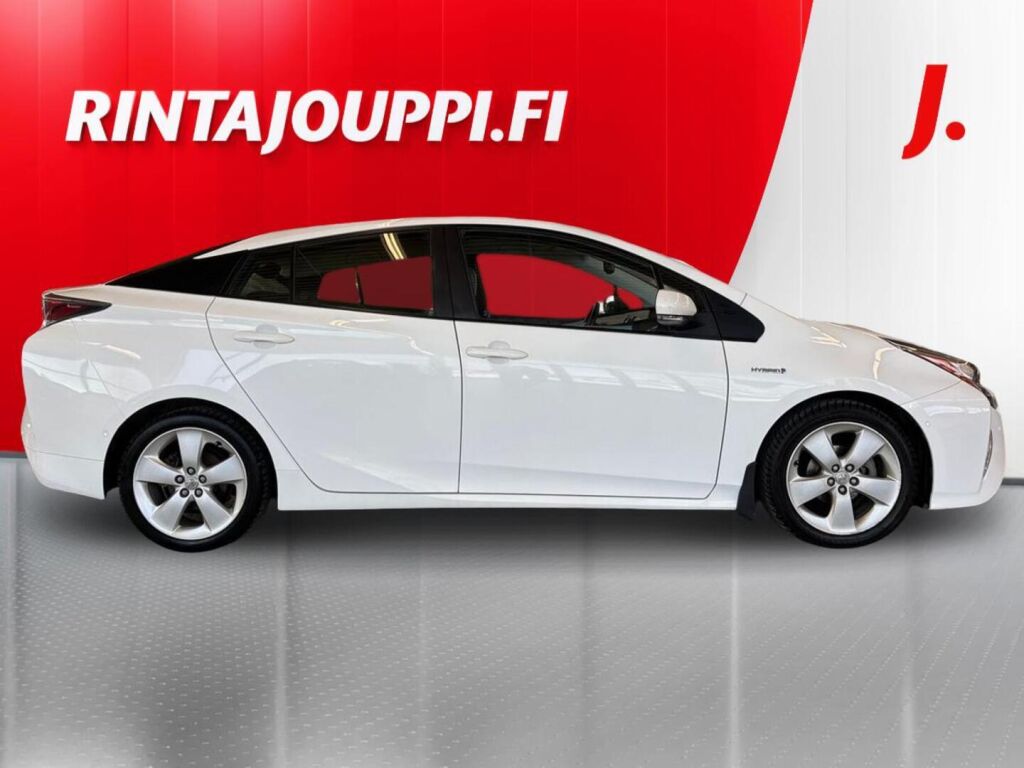 Toyota Prius 2016 Valkoinen