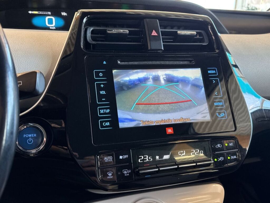 Toyota Prius 2016 Valkoinen