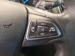 Ford Focus 2017 Punainen
