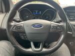 Ford Focus 2016 Musta