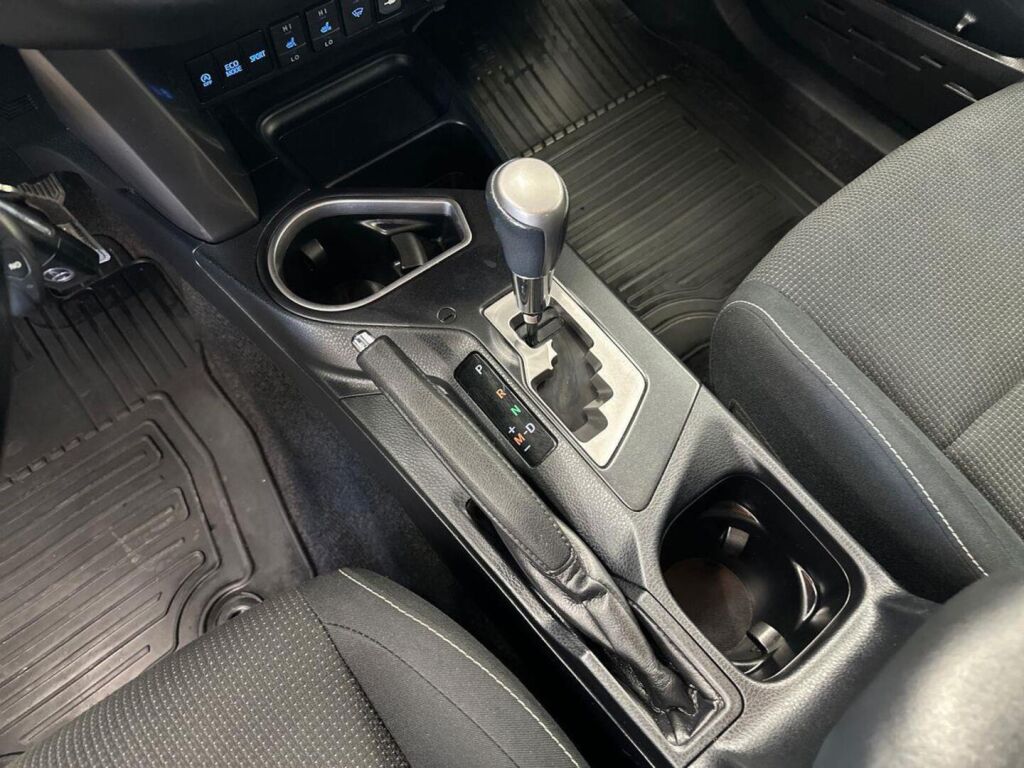 Toyota RAV4 2017 Valkoinen
