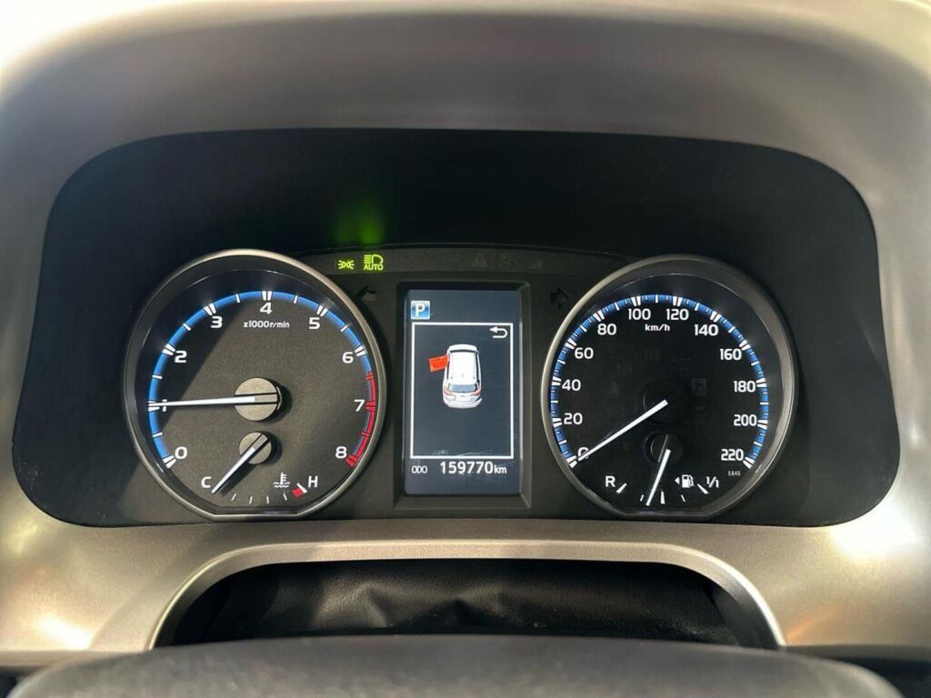 Toyota RAV4 2017 Valkoinen