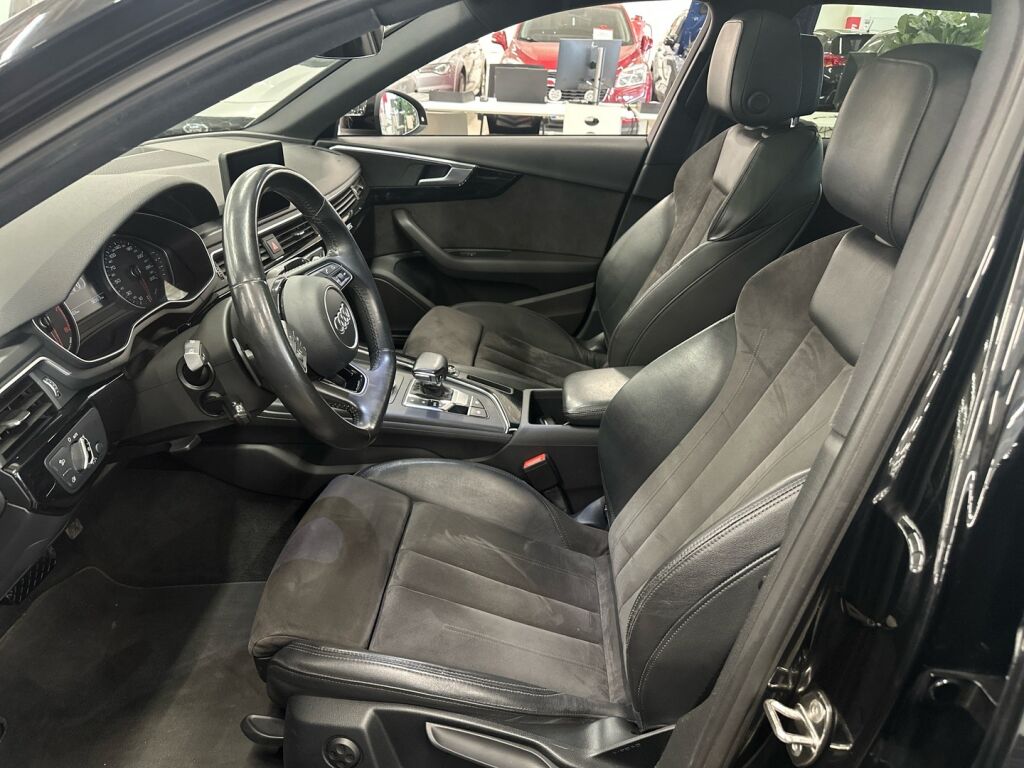 Audi A4 2016 Musta
