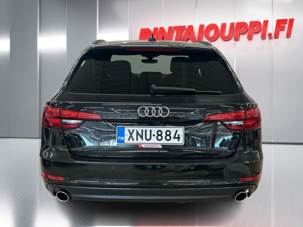 Audi A4 2016 Musta