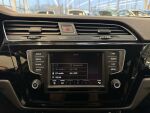 Volkswagen Touran 2017 Musta
