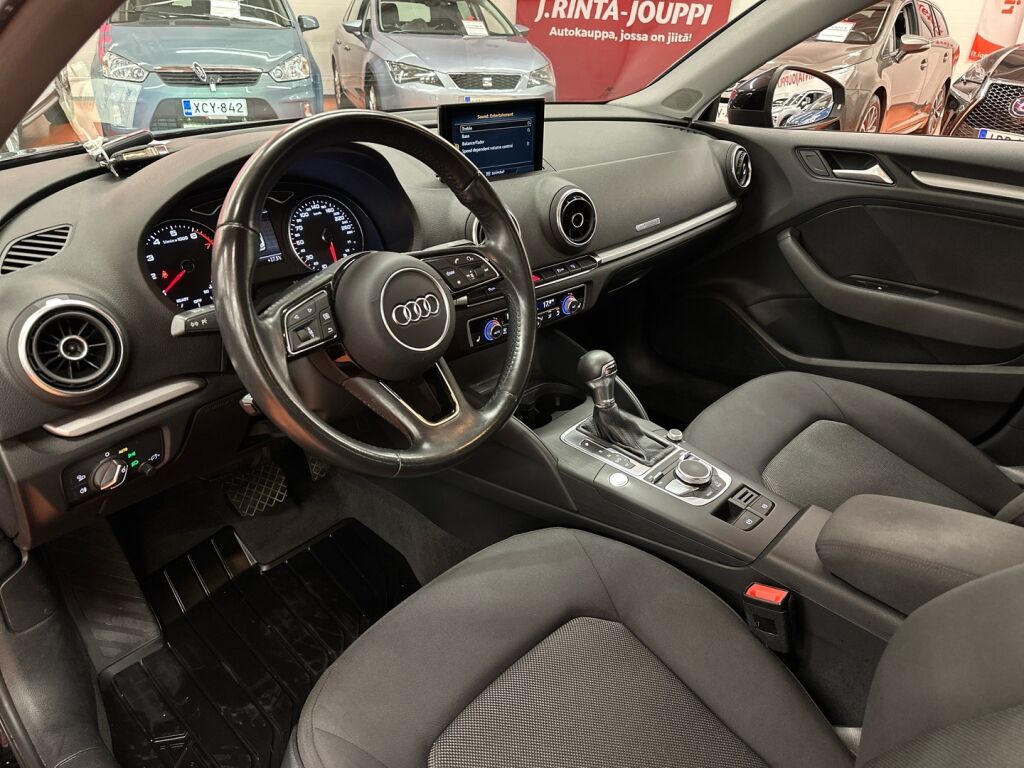 Audi A3 2017 Musta