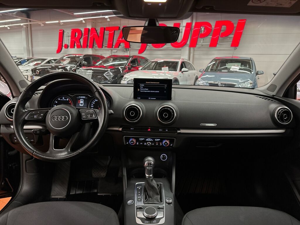 Audi A3 2017 Musta
