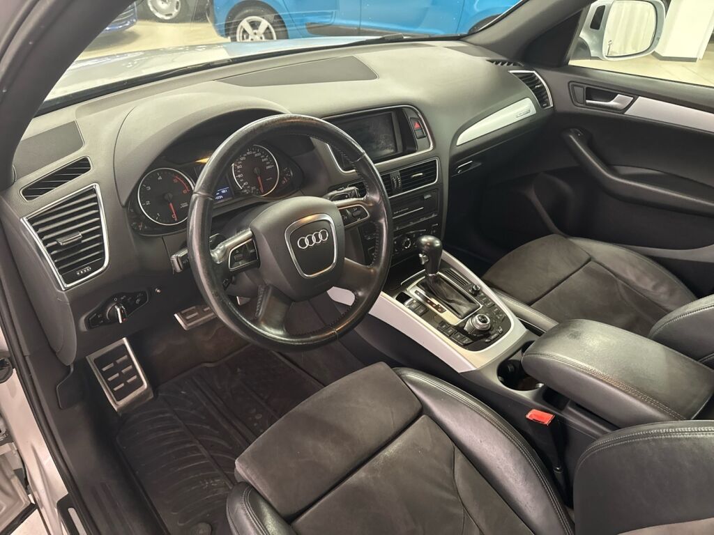 Audi Q5 2010 Hopea