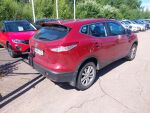 Nissan Qashqai 2016 Punainen