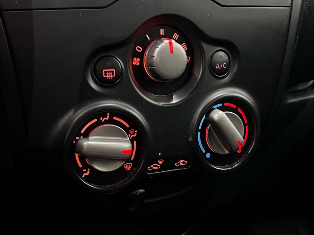 Nissan Note 2017 Punainen