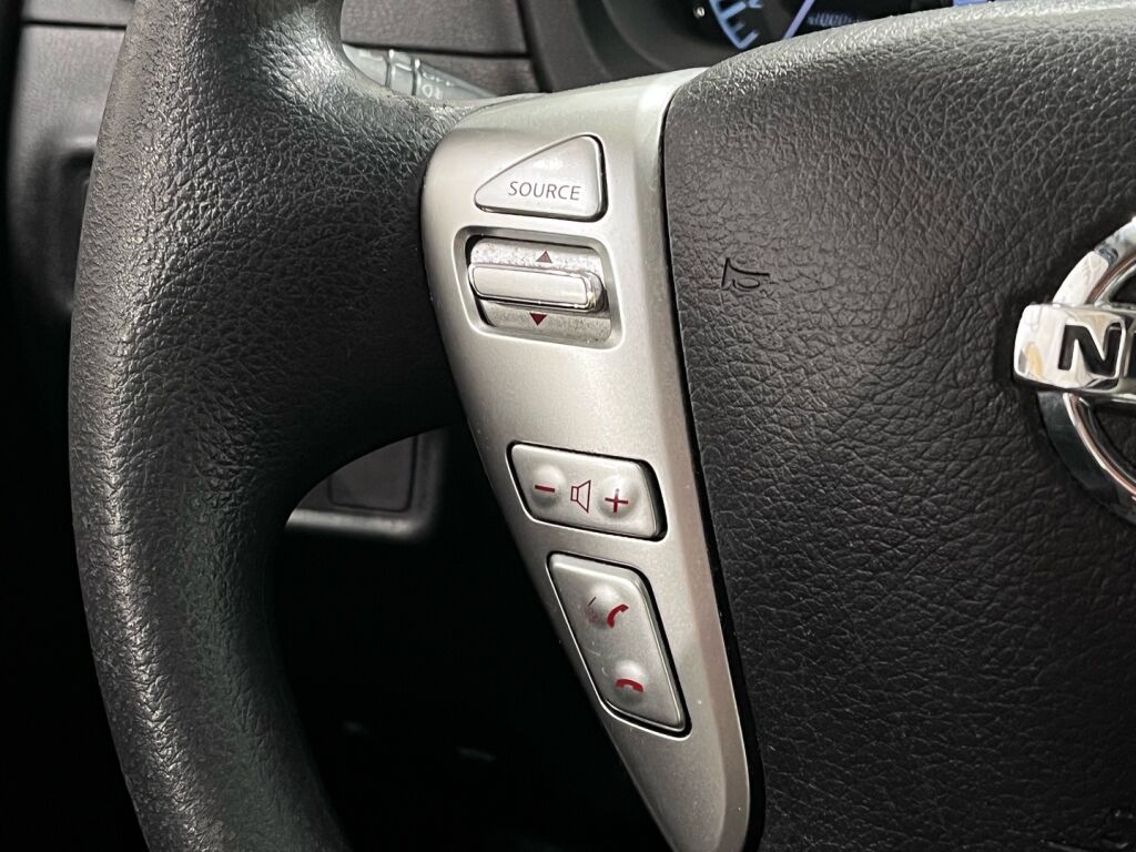 Nissan Note 2017 Punainen