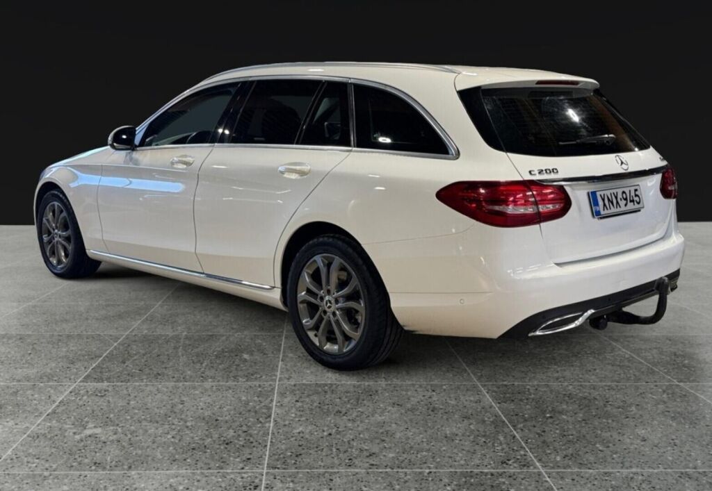 Mercedes-Benz C 2017 Valkoinen