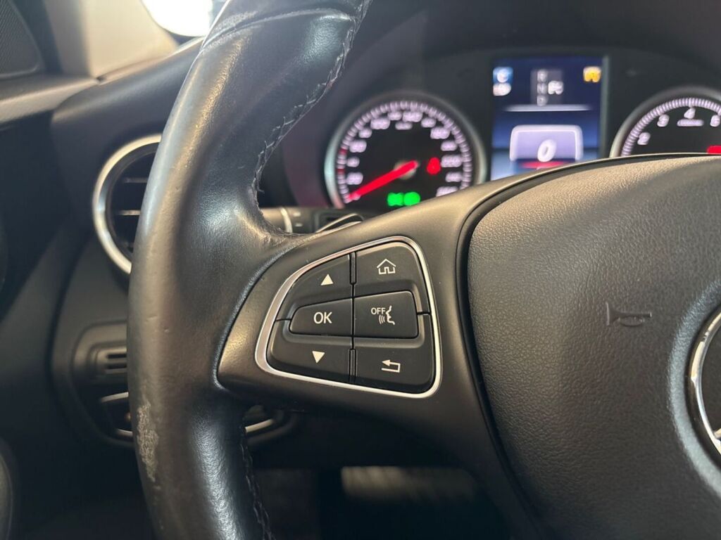 Mercedes-Benz C 2017 Valkoinen