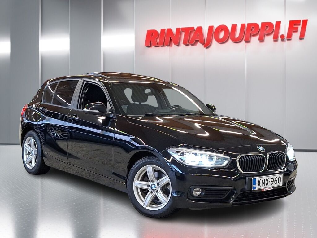 BMW 116 2016 Musta