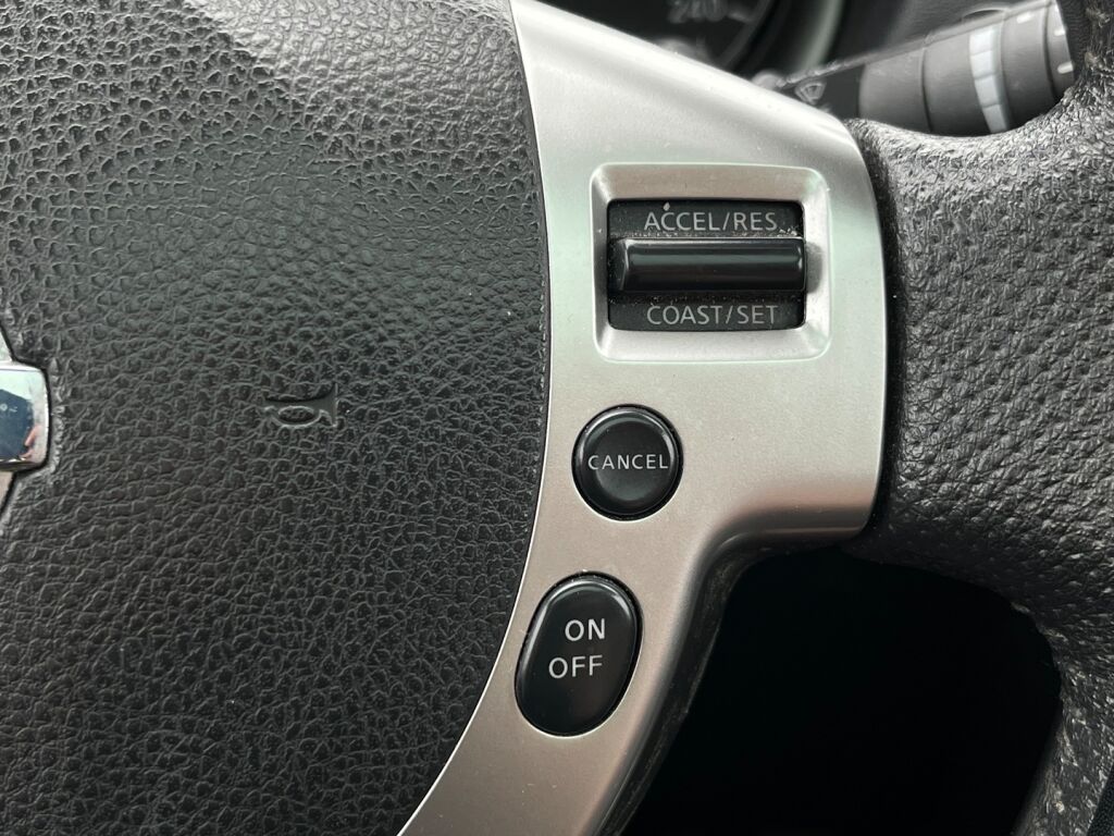 Nissan Qashqai+2 2008 Musta