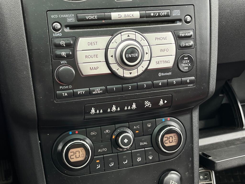Nissan Qashqai+2 2008 Musta