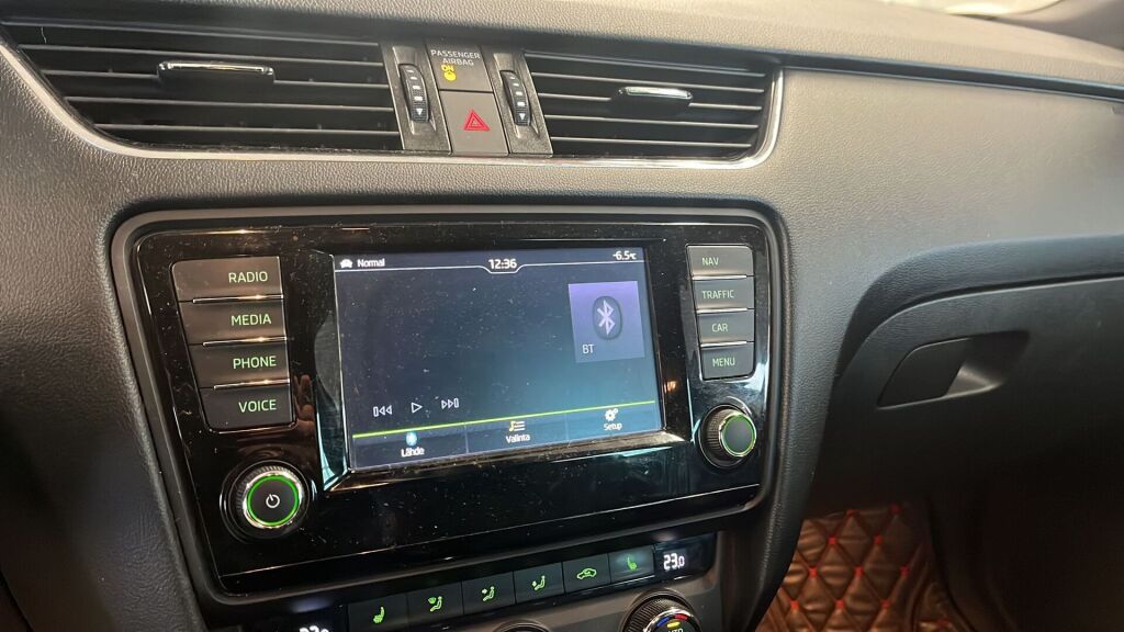 Skoda Octavia 2017 Valkoinen