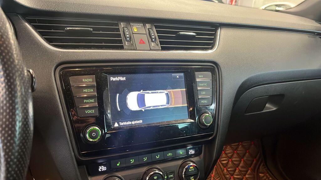 Skoda Octavia 2017 Valkoinen