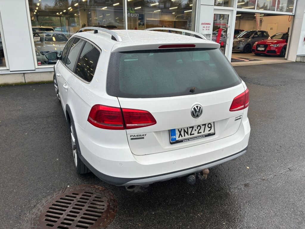 Volkswagen Passat 2014 Valkoinen