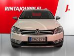 Volkswagen Passat 2014 Valkoinen