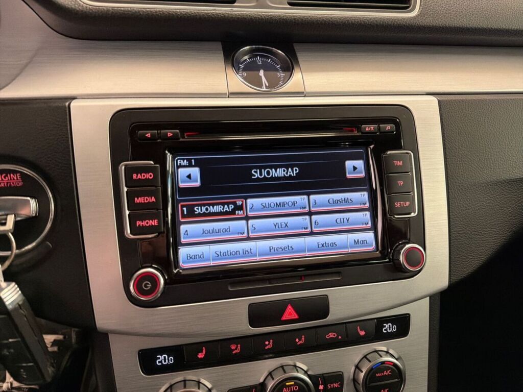 Volkswagen Passat 2014 Valkoinen