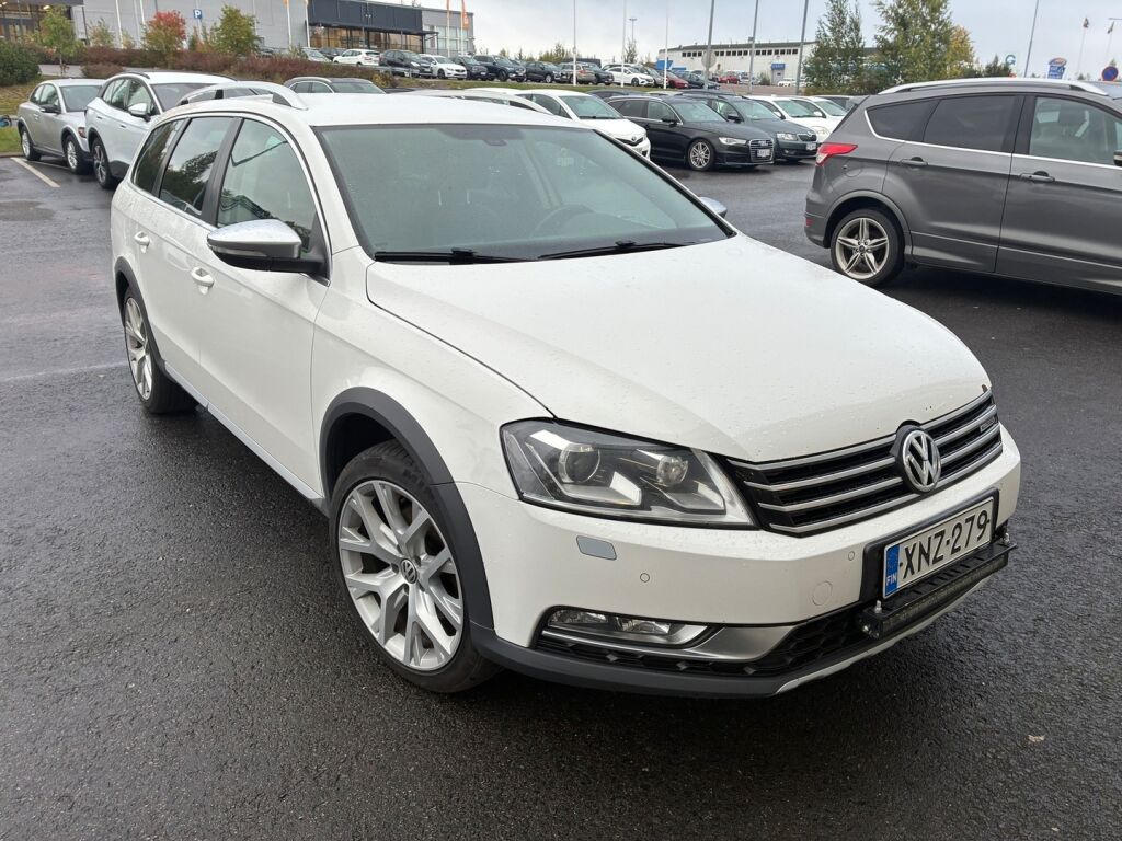 Volkswagen Passat 2014 Valkoinen