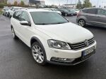 Volkswagen Passat 2014 Valkoinen