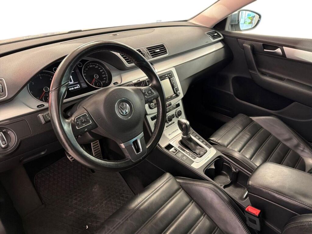 Volkswagen Passat 2014 Valkoinen