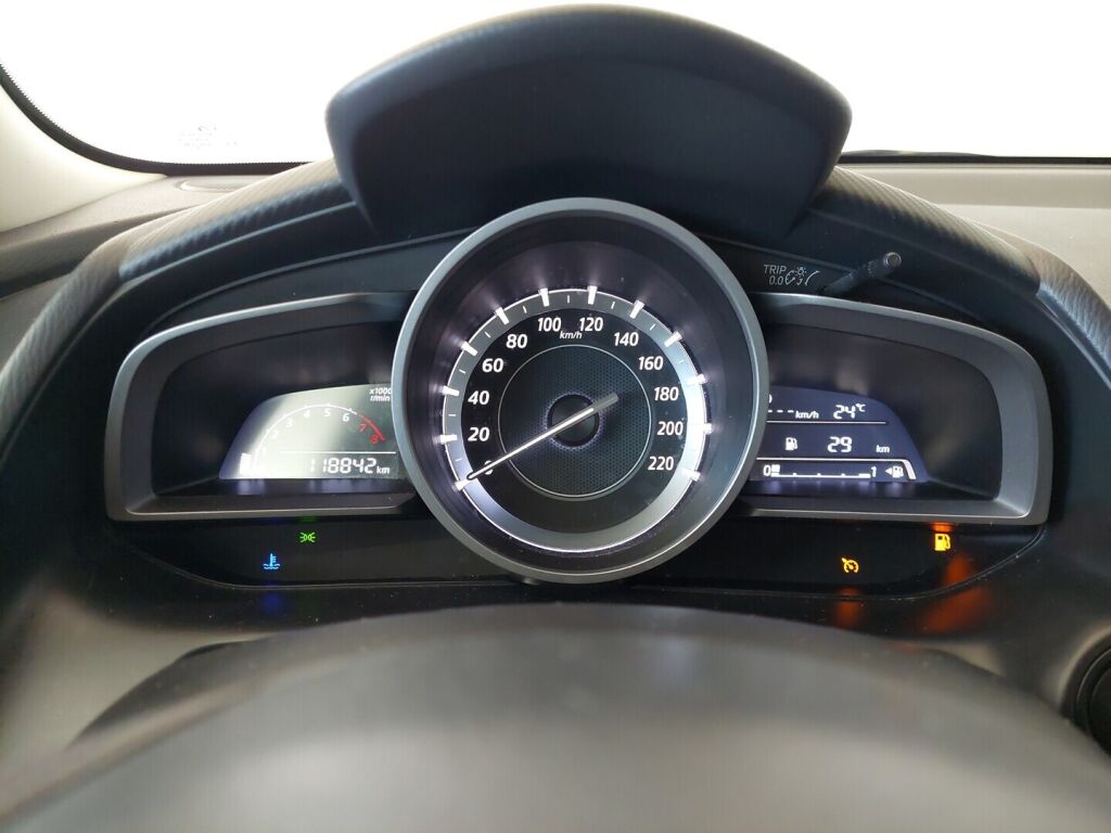 Mazda Mazda2 2017 Harmaa