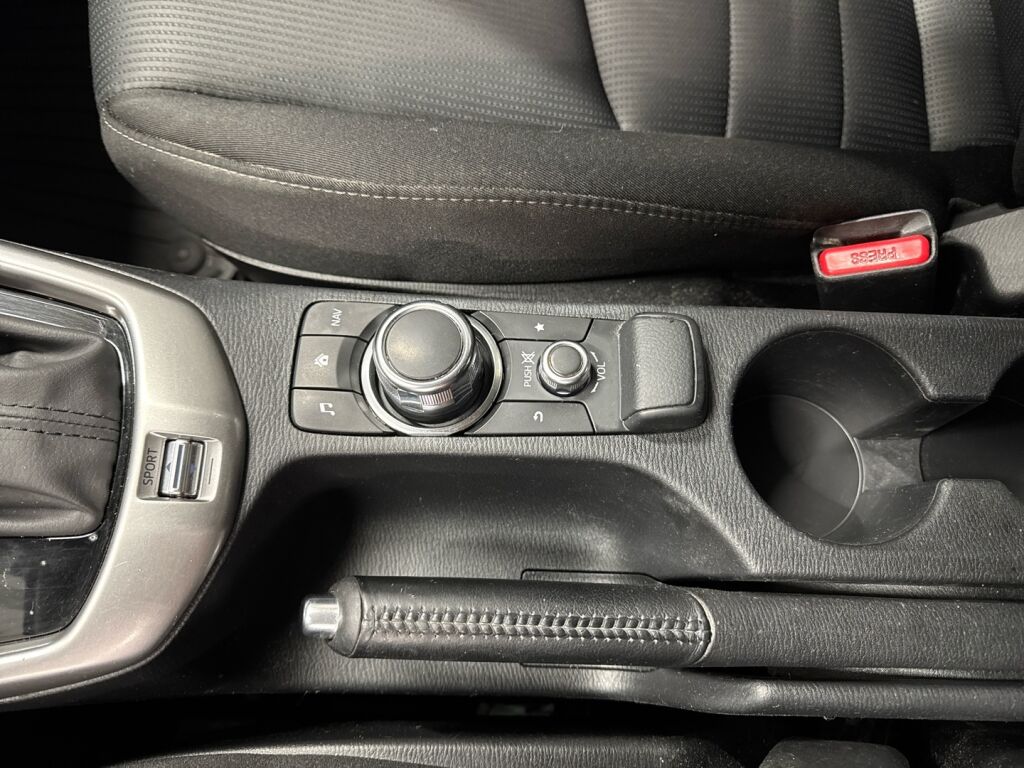 Mazda CX-3 2016 Valkoinen