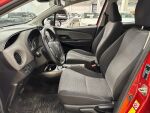 Toyota Yaris 2016 Punainen