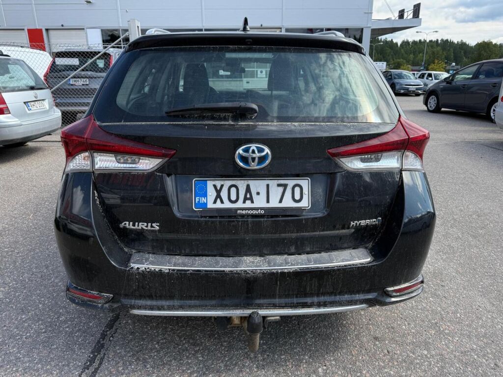 Toyota Auris 2017 Musta