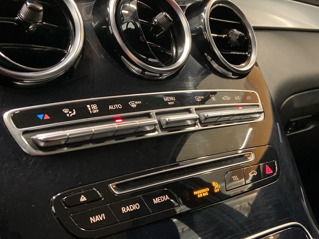Mercedes-Benz GLC 2017 Sininen