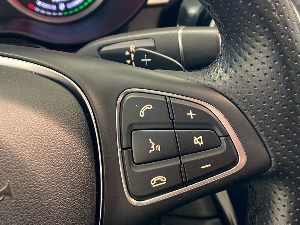Mercedes-Benz GLC 2017 Sininen