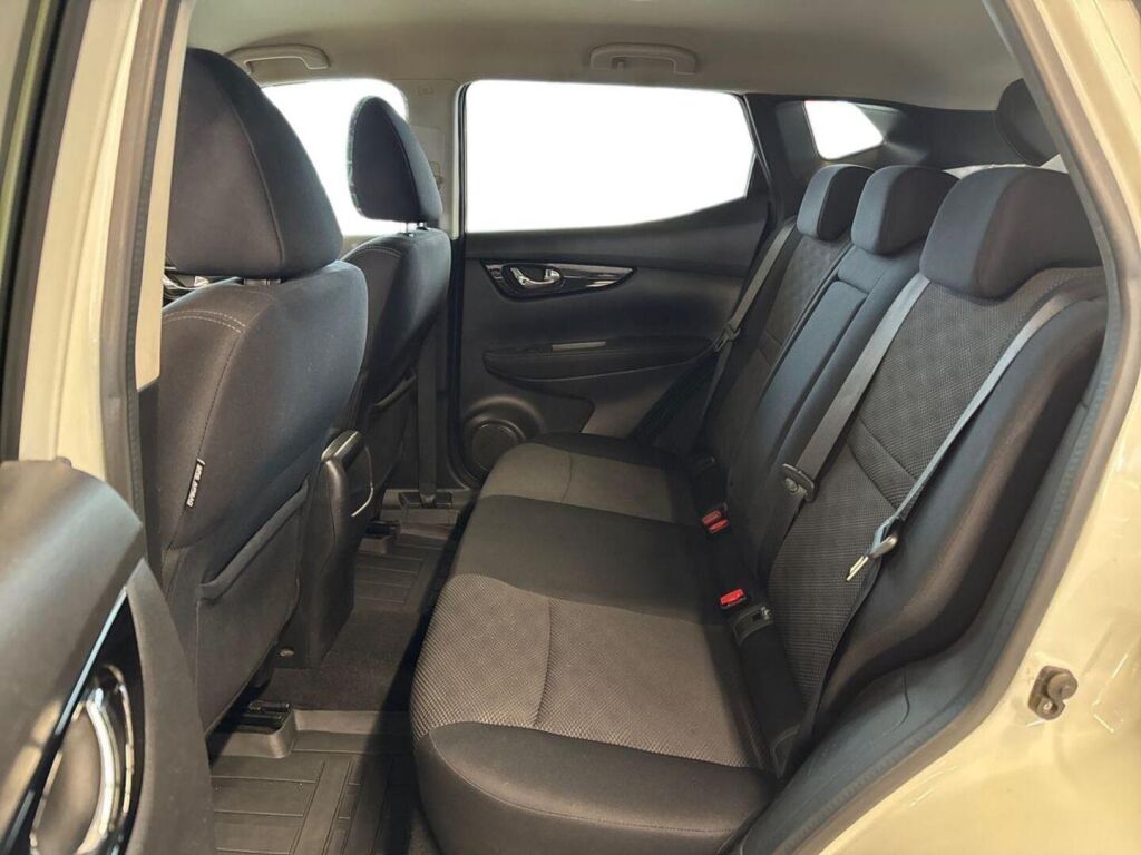 Nissan Qashqai 2017 Valkoinen