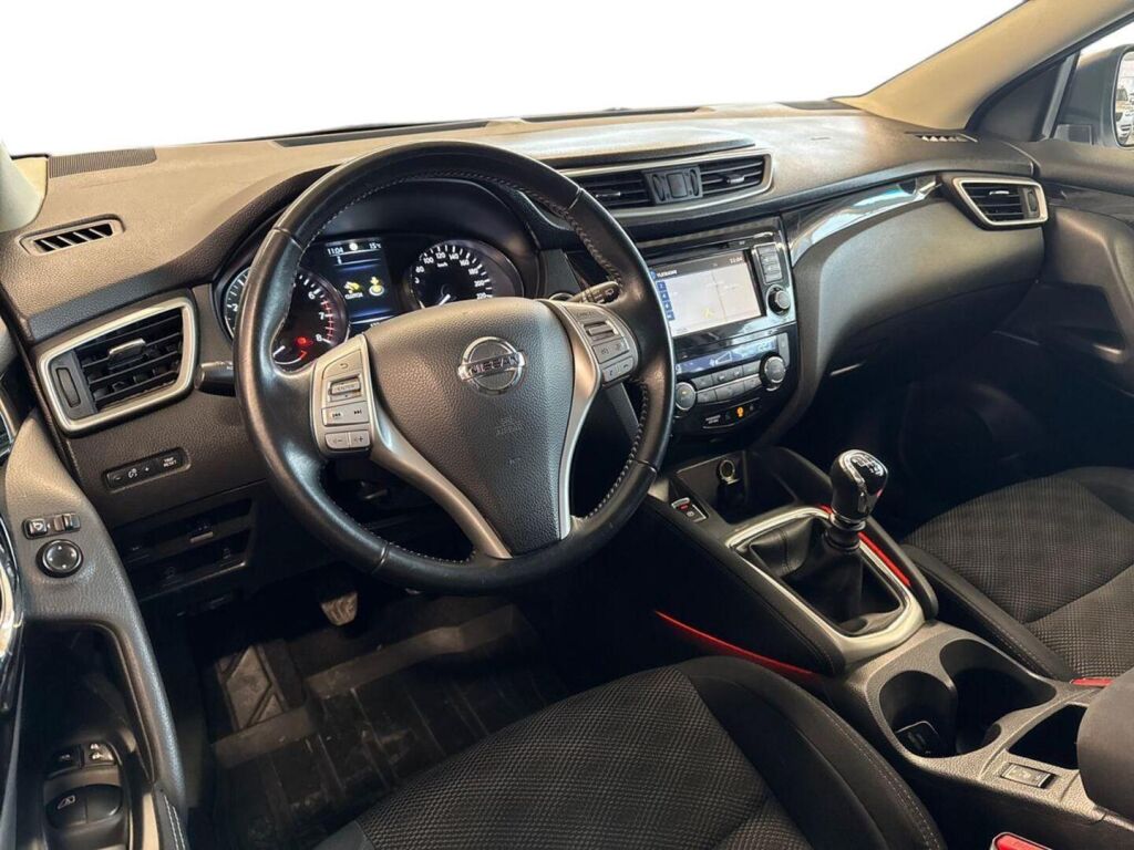 Nissan Qashqai 2017 Valkoinen