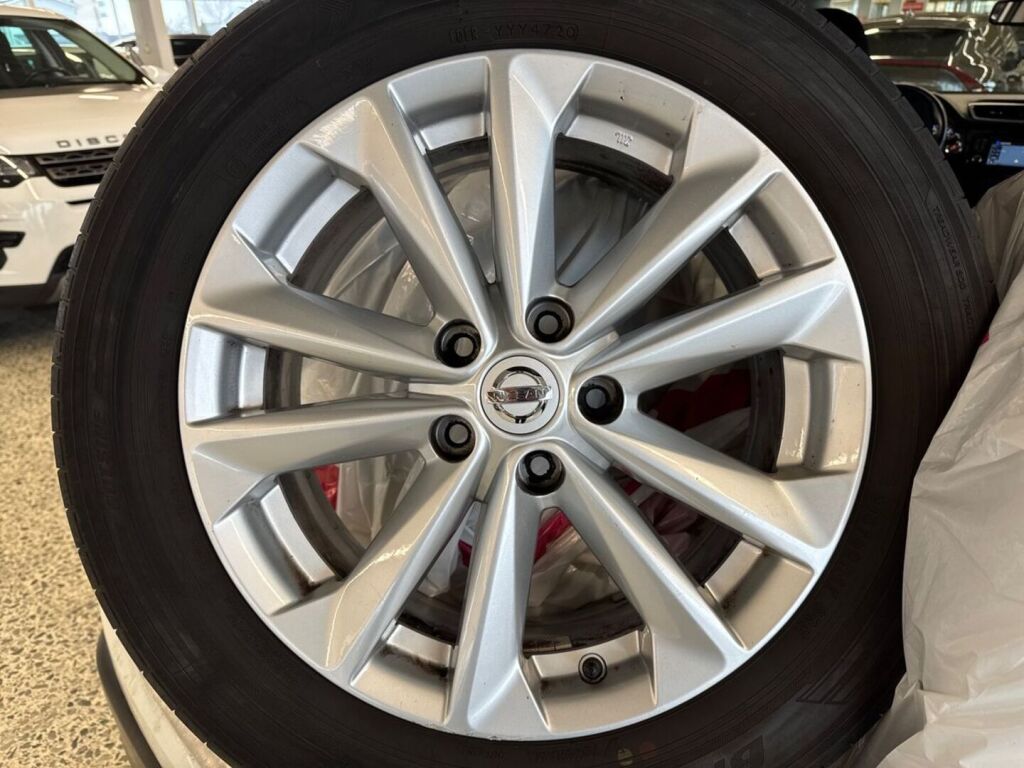 Nissan Qashqai 2017 Valkoinen