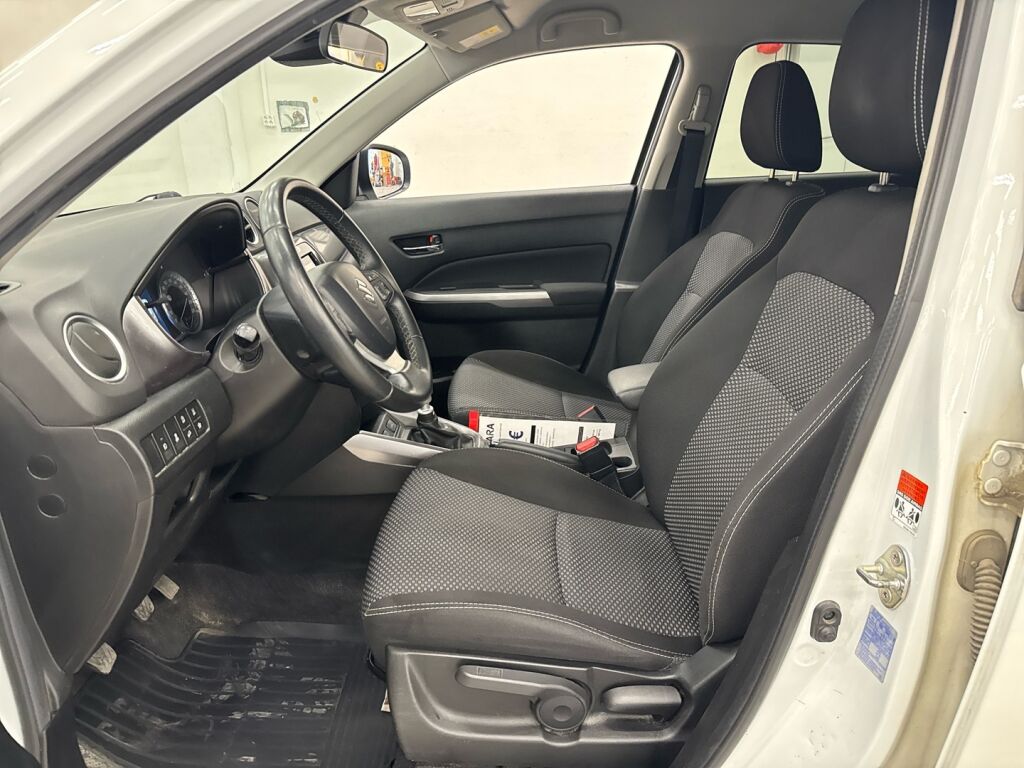 Suzuki Vitara 2020 Valkoinen
