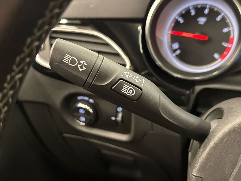 Opel Astra 2018 Harmaa