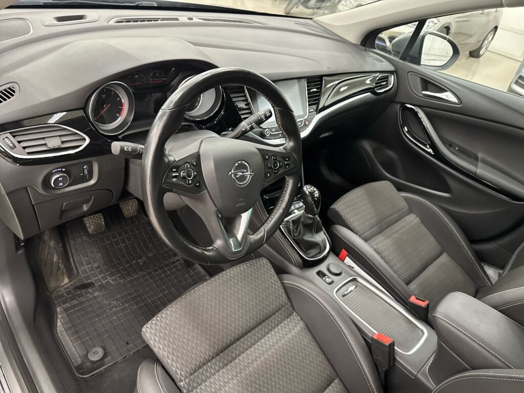 Opel Astra 2018 Harmaa